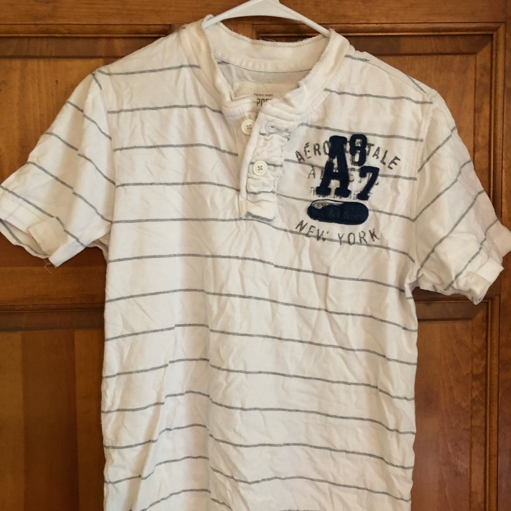 Mens small Aeropostale short sleeve shirt.